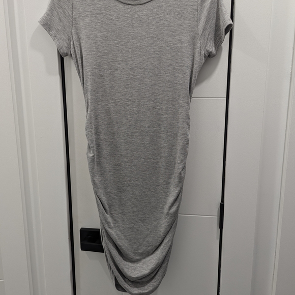 Dresses & Skirts - Gray Ruched T-Shirt Dress